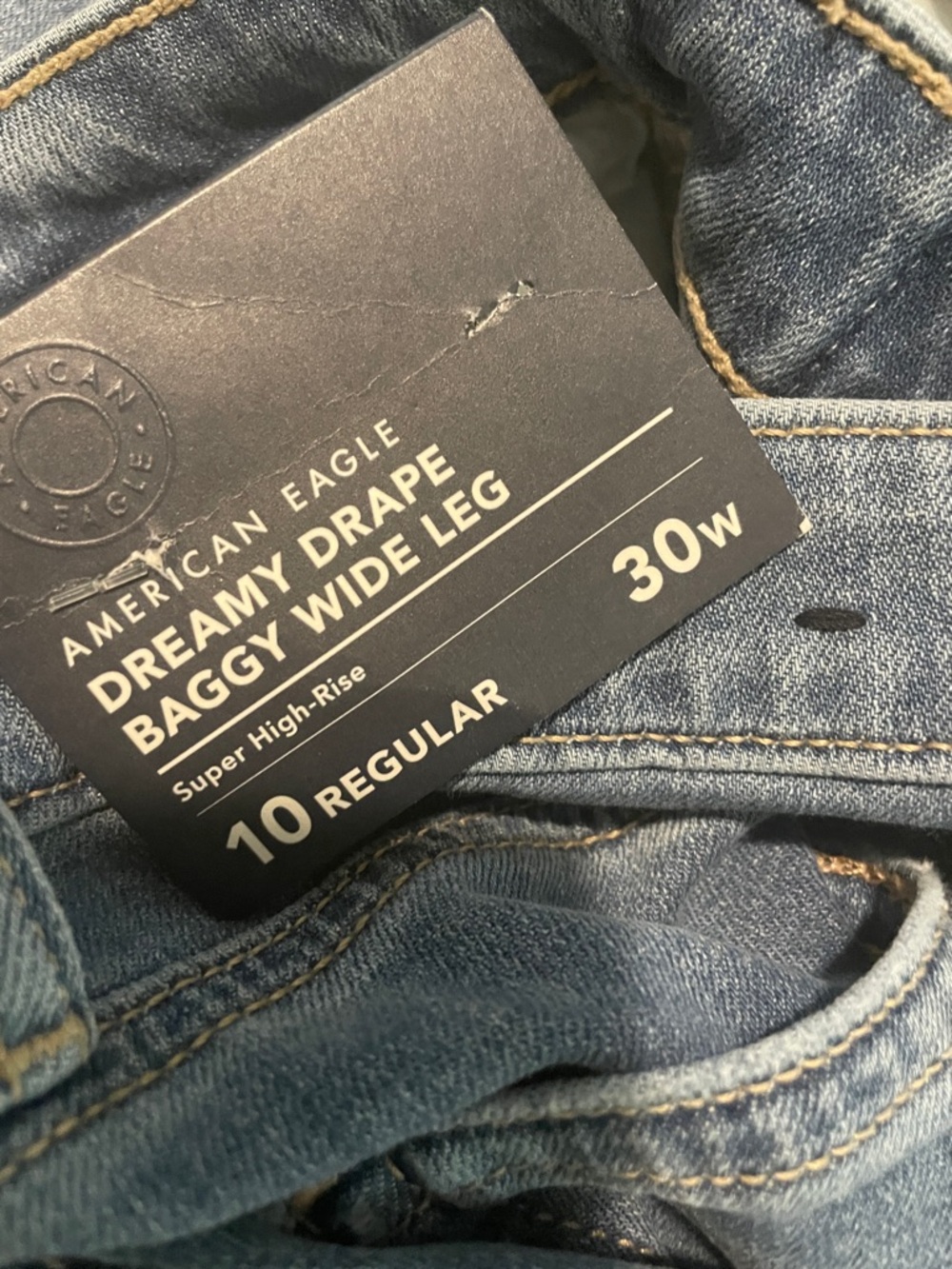 American Eagle Outfitters High-Rise Wide Leg Jeans - Picture 13 of 13